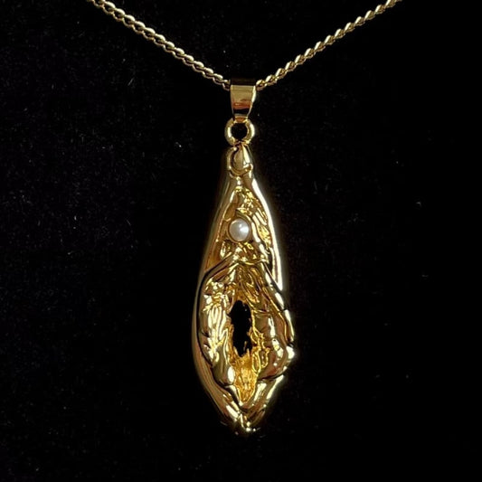 Pussy Pendant GP with Pearl